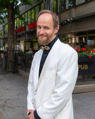 Juha M&auml;ki